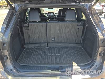 2022 Toyota Highlander XSE - zdjęcie 17 z 40 - miniatura