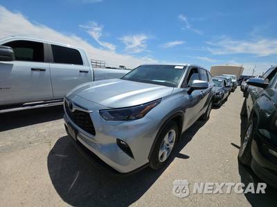 2025 Toyota Highlander LE - zdjęcie 1 z 19 - miniatura