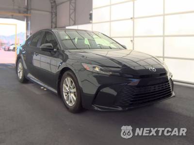 2025 Toyota Camry LE - zdjęcie 3 z 24 - miniatura
