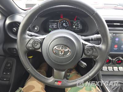 2023 Toyota GR86 Premium - zdjęcie 10 z 21 - miniatura