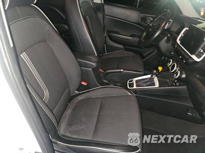 2023 Hyundai Venue Limited - zdjęcie 8 z 25 - miniatura