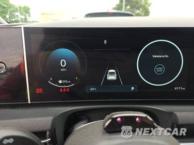 2025 Hyundai Santa Cruz Limited Crew Cab Short Bed - zdjęcie 12 z 25 - miniatura