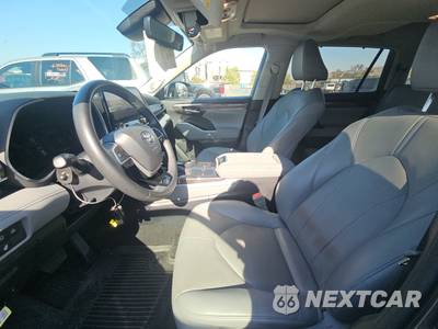 2023 Toyota Highlander Hybrid Limited - zdjęcie 7 z 35 - miniatura