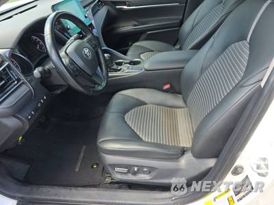 2023 Toyota Camry SE - zdjęcie 7 z 34 - miniatura