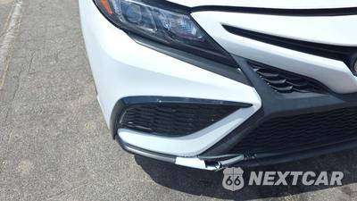 2023 Toyota Camry SE - zdjęcie 32 z 34 - miniatura