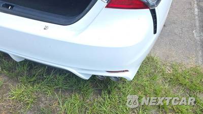 2023 Toyota Camry SE - zdjęcie 30 z 34 - miniatura
