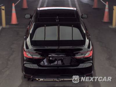 2025 Toyota Camry XSE - zdjęcie 5 z 18 - miniatura