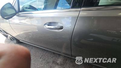 2023 Mercedes-Benz C 300 4MATIC Sedan - zdjęcie 26 z 30 - miniatura