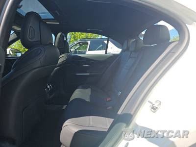 2024 Mercedes-Benz C 300 - zdjęcie 19 z 34 - miniatura