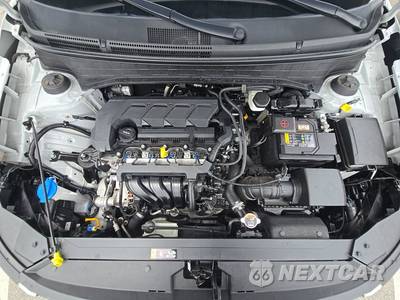 2024 Hyundai Venue SEL - zdjęcie 15 z 19 - miniatura
