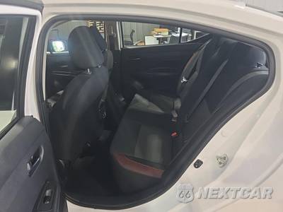2023 Nissan Versa SR - zdjęcie 10 z 17 - miniatura