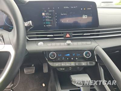 2025 Hyundai Elantra SEL Convenience - zdjęcie 11 z 23 - miniatura