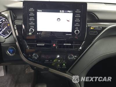 2021 Toyota Camry Hybrid LE - zdjęcie 11 z 44 - miniatura
