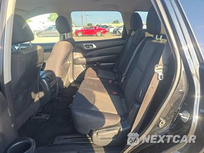 2020 Nissan Pathfinder S - zdjęcie 13 z 24 - miniatura