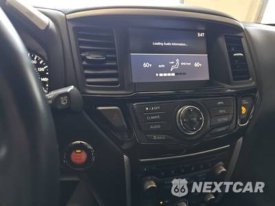 2019 Nissan Pathfinder SV - zdjęcie 11 z 45 - miniatura