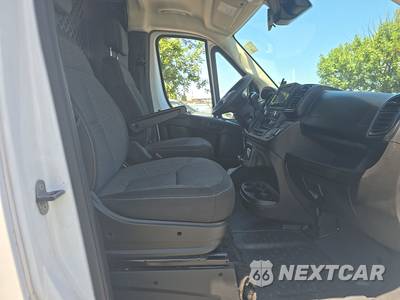 2025 Ram ProMaster 2500 Cargo Van Tradesman w/Passenger Seat Low Roof 136.0" WB - zdjęcie 8 z 21 - miniatura