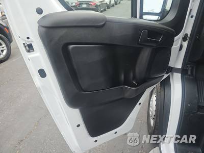 2025 Ram ProMaster 2500 Cargo Van Tradesman w/Passenger Seat Low Roof 136.0" WB - zdjęcie 9 z 32 - miniatura