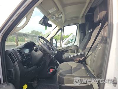 2025 Ram ProMaster 2500 Cargo Van Tradesman w/Passenger Seat Low Roof 136.0" WB - zdjęcie 7 z 25 - miniatura