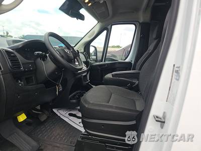 2025 Ram ProMaster 2500 Cargo Van Tradesman w/Passenger Seat Low Roof 136.0" WB - zdjęcie 7 z 27 - miniatura