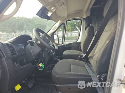 2025 Ram ProMaster 2500 Cargo Van Tradesman w/Passenger Seat Low Roof 136.0" WB - zdjęcie 7 z 30 - miniatura