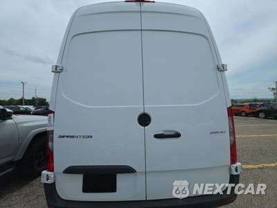2023 Mercedes-Benz Sprinter 2500 Cargo Van Standard Roof 144.0" WB - zdjęcie 5 z 26 - miniatura