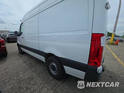 2023 Mercedes-Benz Sprinter 2500 Cargo Van Standard Roof 144.0" WB - zdjęcie 6 z 26 - miniatura