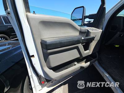 2019 Ford Super Duty F-250 XL Extended Cab Long Bed w/Rear Doors - zdjęcie 9 z 40 - miniatura