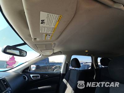 2019 Nissan Pathfinder SV - zdjęcie 18 z 65 - miniatura