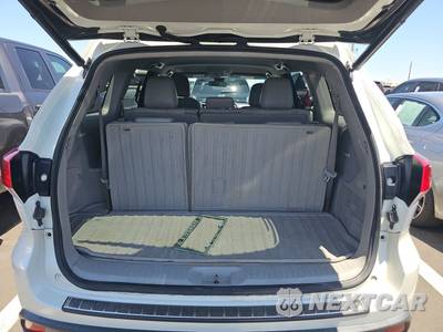2017 Toyota Highlander LE Plus - zdjęcie 17 z 32 - miniatura