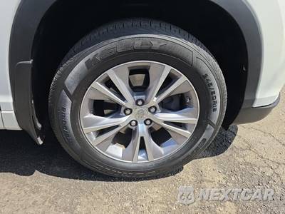 2015 Toyota Highlander XLE - zdjęcie 9 z 24 - miniatura