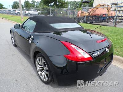 2011 Nissan 370Z Touring Convertible - zdjęcie 8 z 32 - miniatura