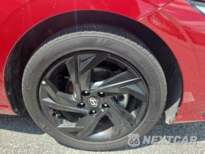 2026 Hyundai Elantra SEL Sport - zdjęcie 9 z 23 - miniatura