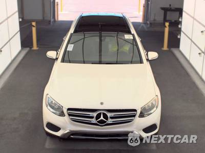 2018 Mercedes-Benz GLC 300 - zdjęcie 2 z 33 - miniatura
