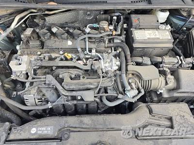 2025 Toyota Corolla LE Sedan - zdjęcie 15 z 17 - miniatura