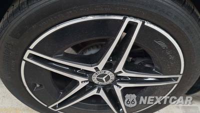 2022 Mercedes-Benz C 300 4MATIC Sedan - zdjęcie 25 z 47 - miniatura