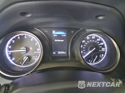 2023 Toyota Camry SE - zdjęcie 12 z 34 - miniatura