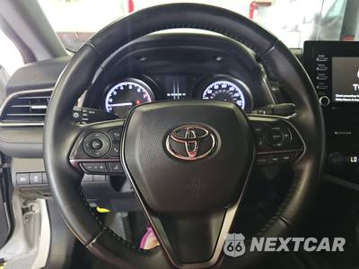 2023 Toyota Camry SE - zdjęcie 10 z 34 - miniatura