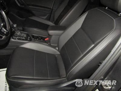 2021 Volkswagen Tiguan SE R-Line Black - zdjęcie 10 z 21 - miniatura