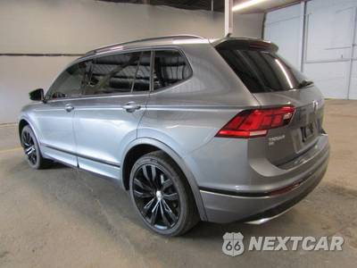 2021 Volkswagen Tiguan SE R-Line Black - zdjęcie 4 z 21 - miniatura