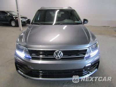 2021 Volkswagen Tiguan SE R-Line Black - zdjęcie 2 z 21 - miniatura