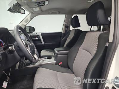 2022 Toyota 4Runner SR5 - zdjęcie 7 z 33 - miniatura