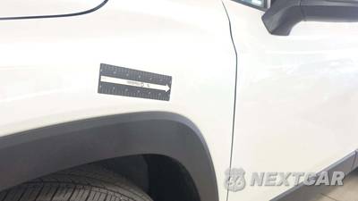 2024 Toyota Corolla Cross XLE - zdjęcie 35 z 36 - miniatura