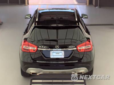 2020 Mercedes-Benz GLA 250 4MATIC - zdjęcie 5 z 24 - miniatura