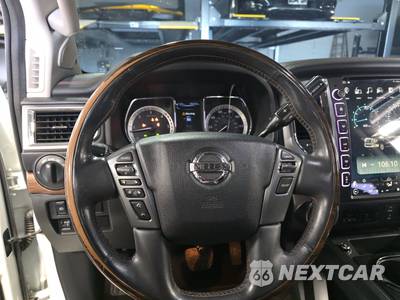 2018 Nissan TITAN XD Platinum Reserve Crew Cab Medium Bed - zdjęcie 10 z 22 - miniatura