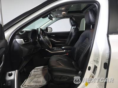 2023 Toyota Highlander XLE - zdjęcie 7 z 24 - miniatura