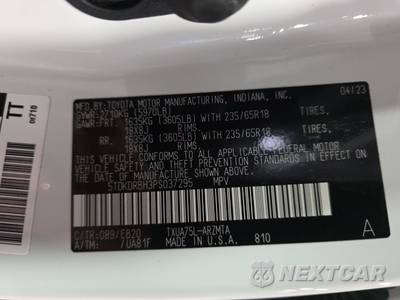 2023 Toyota Highlander XLE - zdjęcie 15 z 24 - miniatura