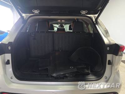 2023 Toyota Highlander XLE - zdjęcie 17 z 24 - miniatura