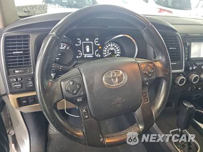 2019 Toyota Sequoia Limited - zdjęcie 10 z 33 - miniatura