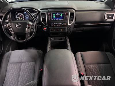 2019 Nissan TITAN SV Crew Cab Short Bed - zdjęcie 13 z 21 - miniatura