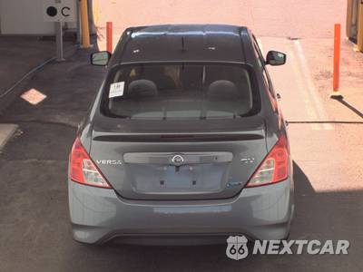 2016 Nissan Versa SV - zdjęcie 5 z 47 - miniatura
